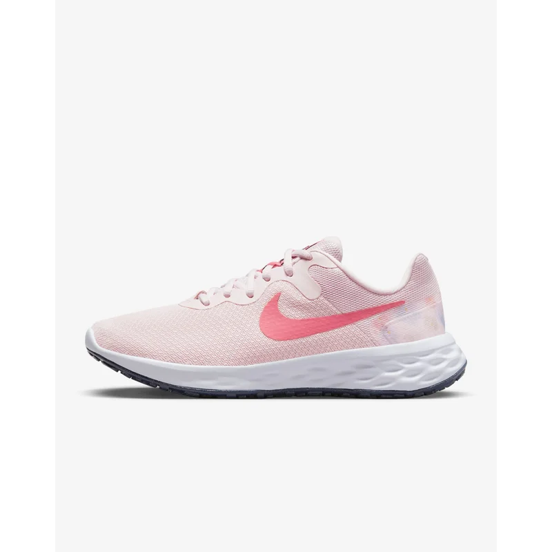 Nike Revolution 6